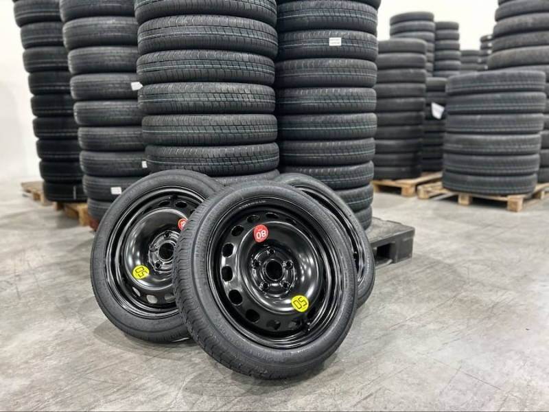 Използвайте резервната гума патерица 5x112 R16 за безопасно пътуване